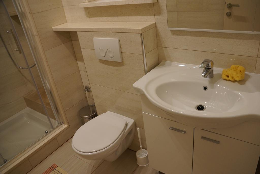 Apartments Kadulja Trogir Ruang foto